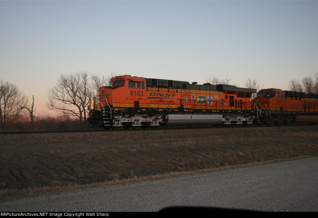 BNSF 6163